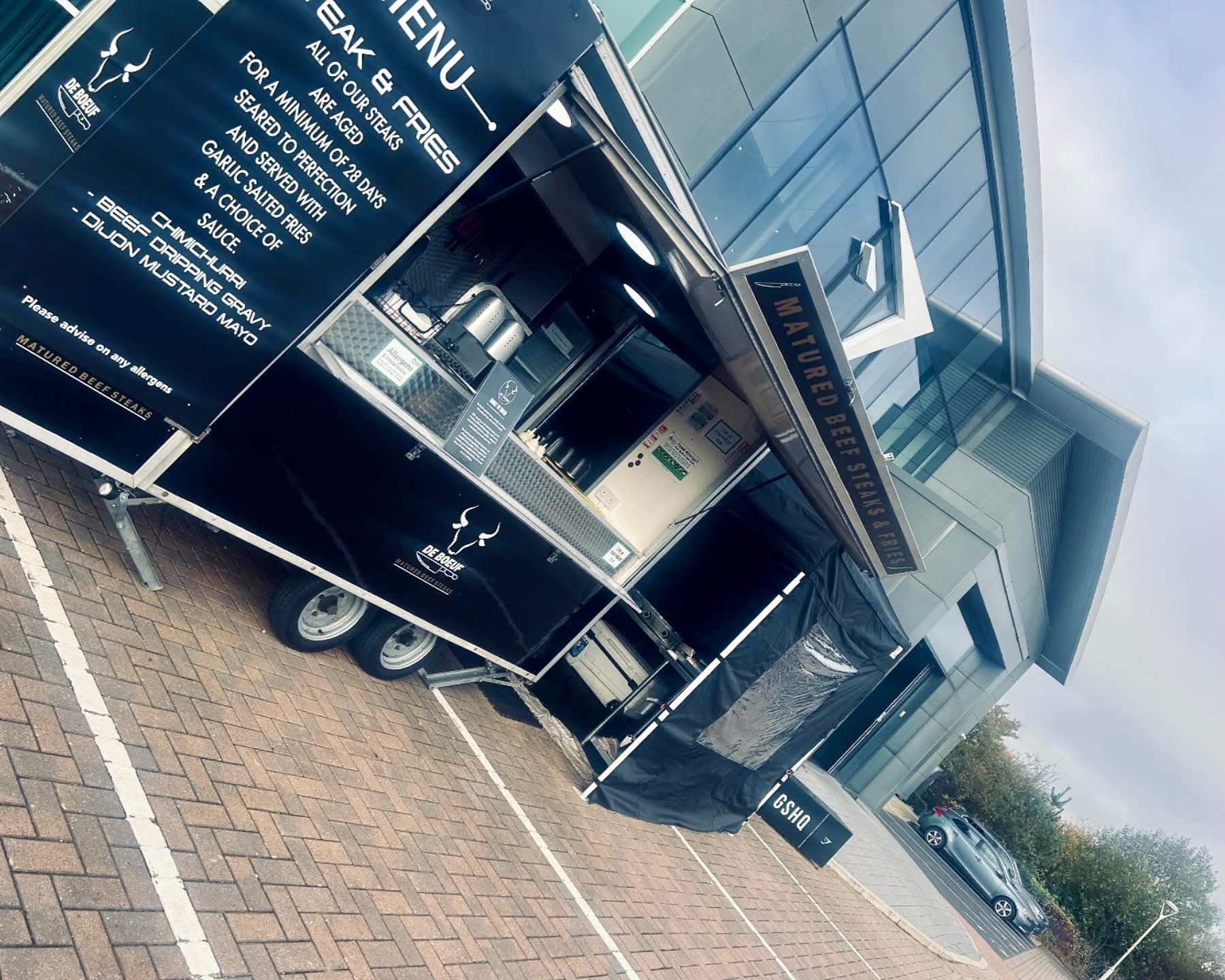 De Boeuf high-output catering trailer